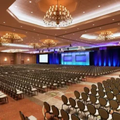 Mua hệ thống âm thanh hội thảo diện tích 150 – 200m2 ở đâu