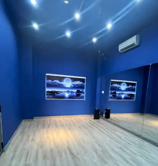 Lắp đặt âm thanh cho phòng tập nhảy tại Gia Lâm được chúng tôi thi công trên nhiều dự án, hãy liên hệ chúng tôi để nhận báo giá rẻ nhất.