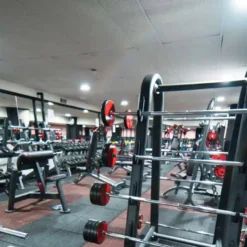 thi cong am thanh cho phong gym tai quan su 4