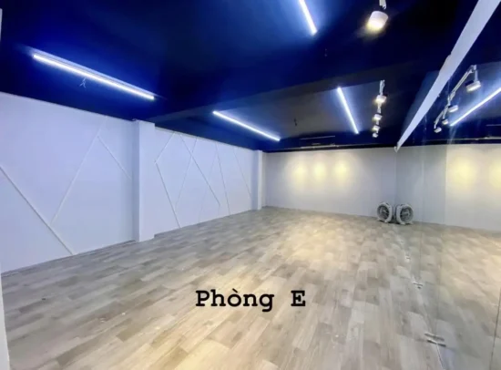 Lắp đặt âm thanh cho phòng tập nhảy tại quận Hoàn Kiếm được chúng tôi xây dựng một cách bài bản, giúp tăng không khí sôi động cho học viên.