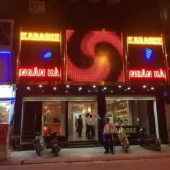 KARAOKE NGAN HA 110 PHO VONG5