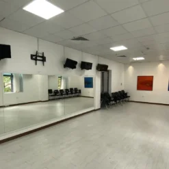 dan am thanh phong tap nhay 100m2 120m2 2