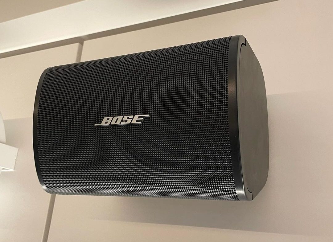 Hướng dẫn lắp đặt loa Bose cho âm thanh quán cafe