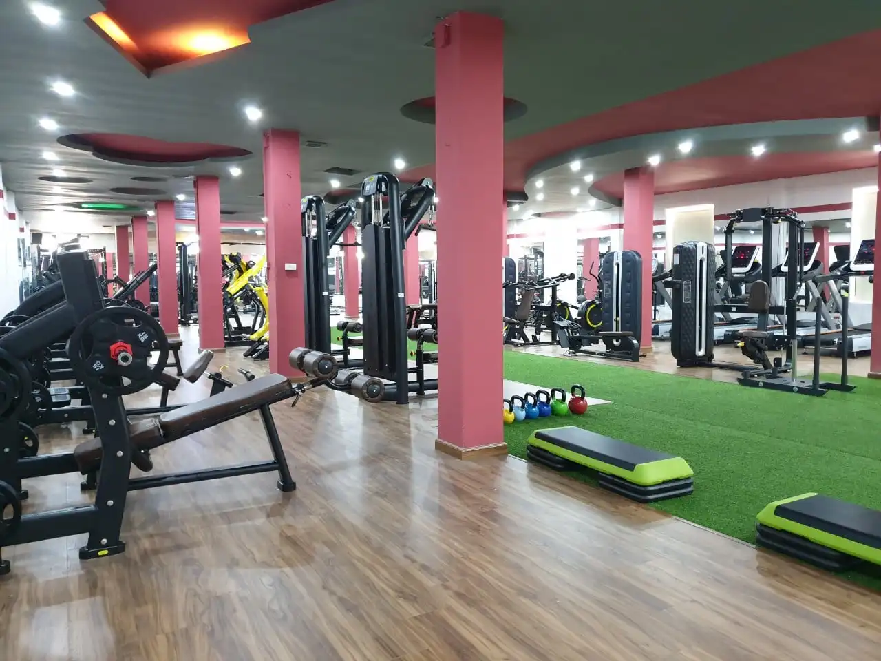 Thi công và lắp đặt âm thanh phòng Gym tại Từ Liêm một cách chuyên nghiệp, chúng tôi là đơn vị hàng đầu trong khu vực về âm thanh phòng tập luyện.