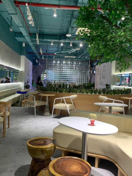 Với khoản đầu tư 10 triệu đồng cho loa quán cafe chúng tôi có một vài combo cho dàn loa quán cà phê chắc chắn phù hợp với quán của bạn.