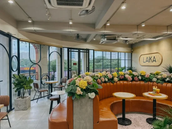 Loa nghe nhạc không lời cho quán cafe là một lựa chọn hữu ích để tạo không gian thoải mãi thư giãn cho quán cà phê của bạn, đáng đầu tư.