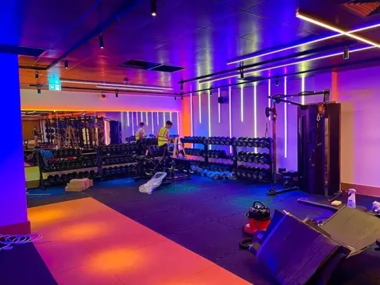 Chúng tôi cung cấp dịch vụ sửa loa cho phòng Gym giúp chủ phòng tập tiết kiệm chi phí mà không cần phải thay mới, mà vẫn đảm bảo hoạt động.