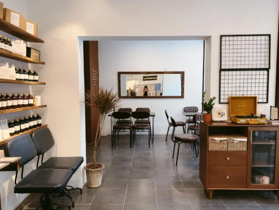 Chúng tôi cung cấp dịch vụ sửa loa cho quán cafe giúp các quán cà phê tiết kiệm chi phí ở mức cần thiết mà không cân thay thế hay lắp mới.