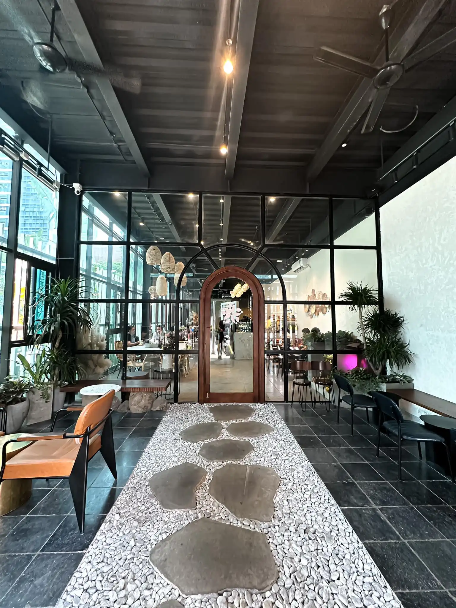 Đặc điểm nổi bật của gói âm thanh quán cà phê 2 tầng