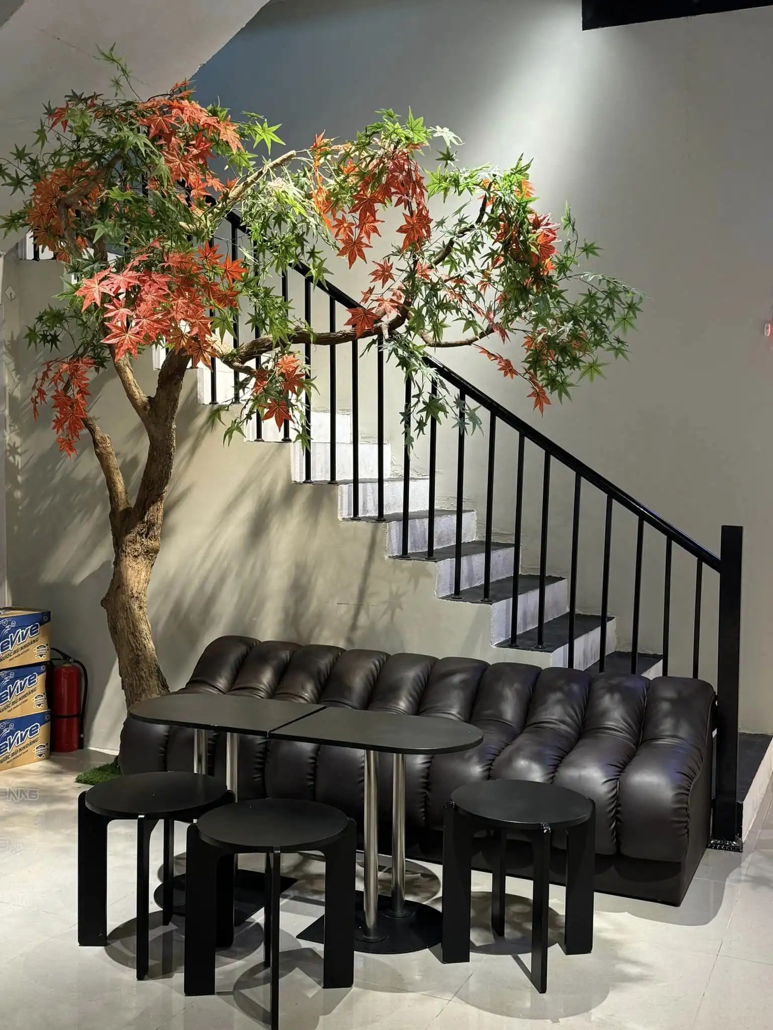 White Coffee Billiard 2