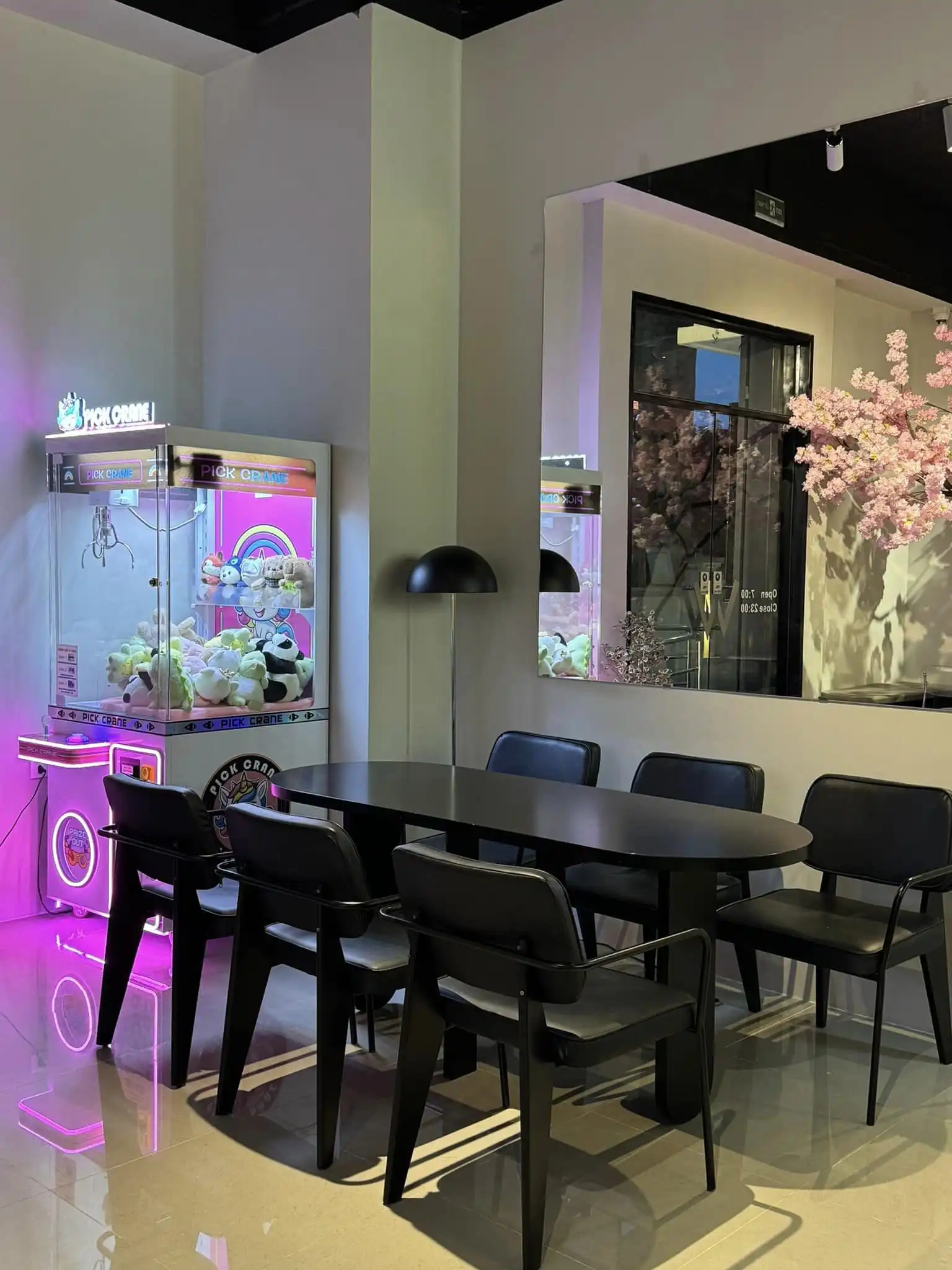 White Coffee Billiard 3