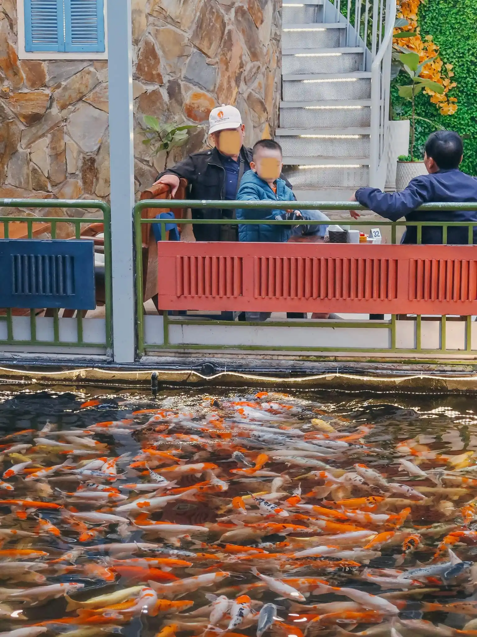 Review quán Nghiền cafe koiland 12 nghien cafe koiland 12