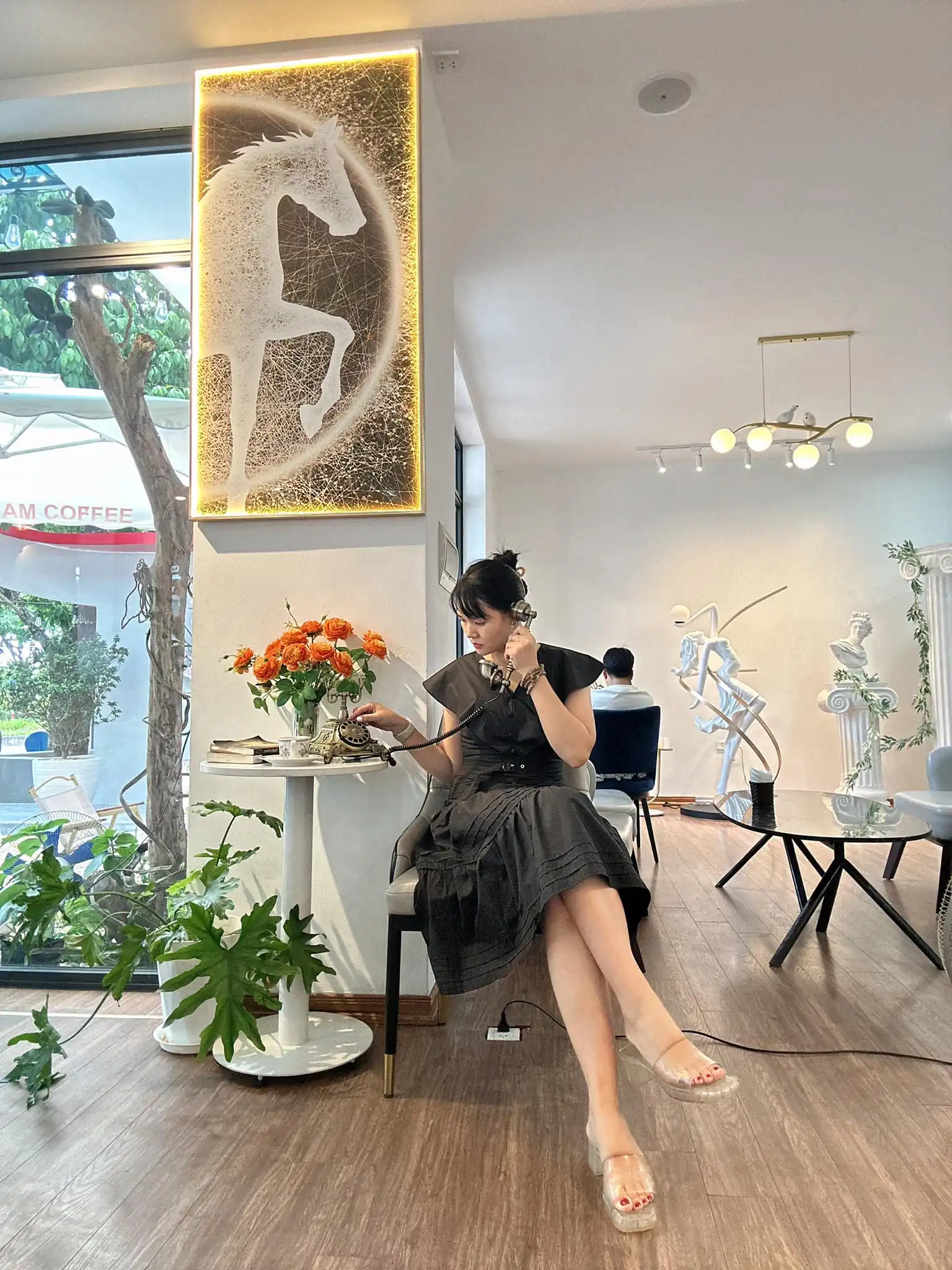 quan ca phe am coffee ha dong 8