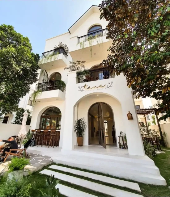 Quán Tane Cafe tại số 91 Hải Âu 01, Vinhomes Ocean Park, Gia Lâm, Hà Nội là một điểm đến nổi bật trong khu đô thị hiện đại này.