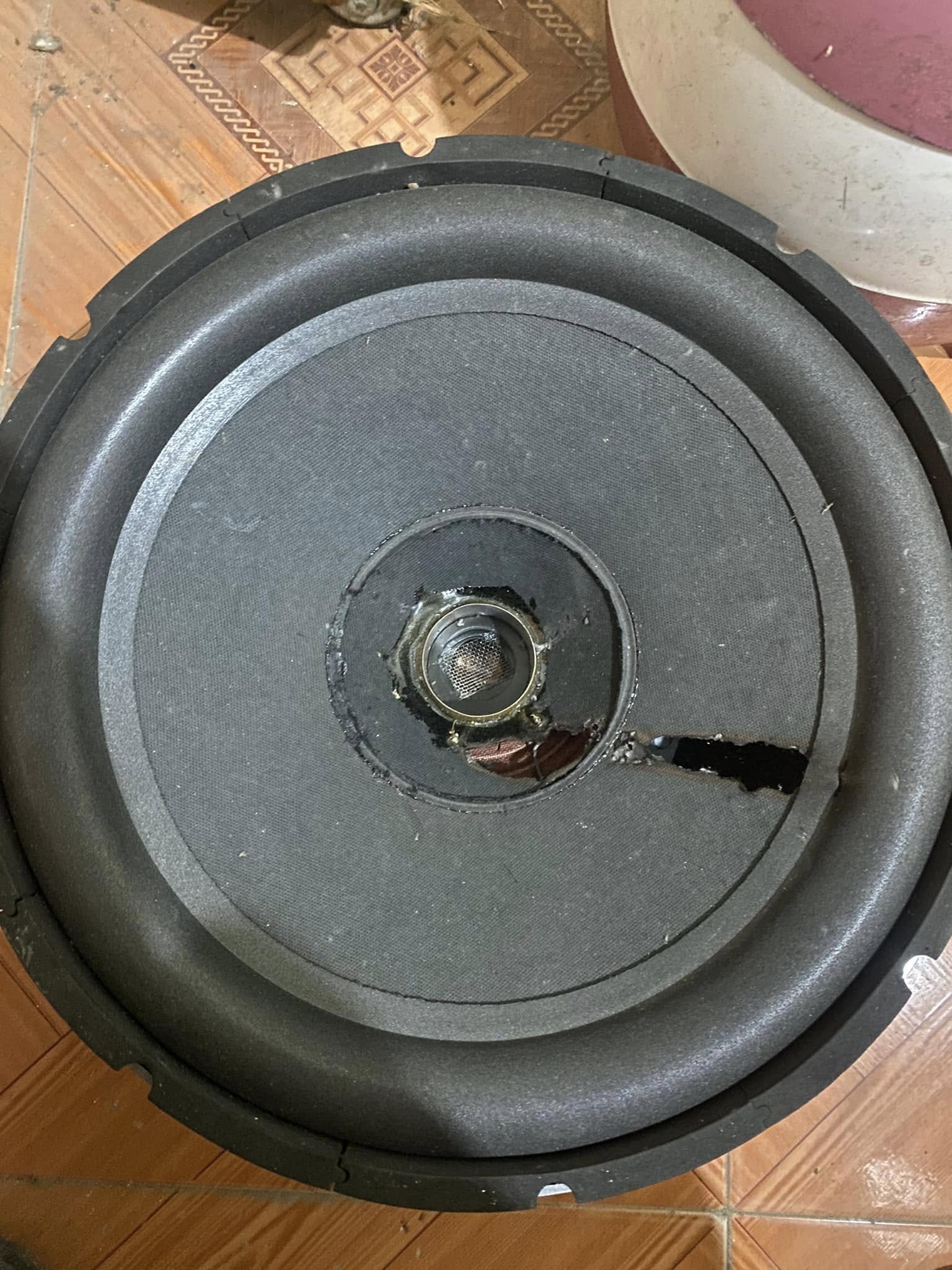 Cách phòng tránh màng loa bị mốc hiệu quả Cách phòng tránh màng loa bị mốc hiệu quả