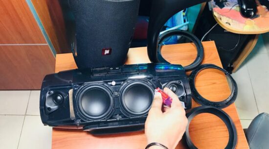 Cách xử lý màng loa bị mốc hiệu quả