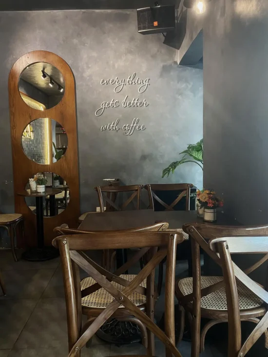 Cách đấu loa vào amply trong quán cà phê – Đấu đúng ngay từ đầu, âm thanh lan tỏa khắp quán - Liên hệ Shop Âm Thanh ngay hôm nay!