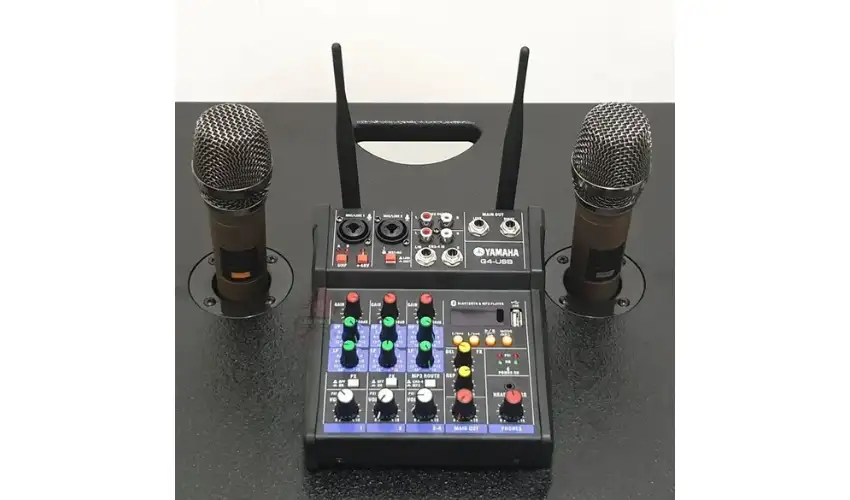 Mixer livestream Yamaha G4